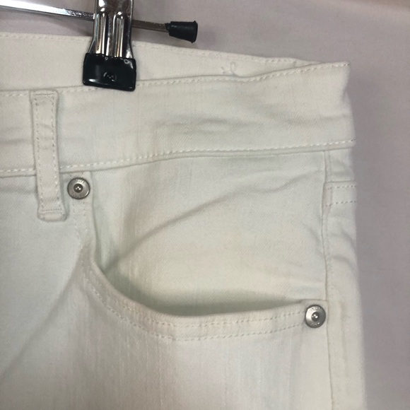 Loft Skinny White Denim Skinny Jeans Slim Pockets Button Trim - Picture 4 of 8